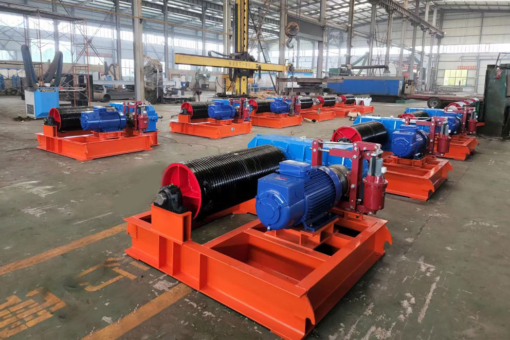 卷揚(yáng)式啟閉機(jī)